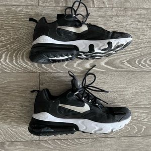 Nike Air Max 270 React 5.5Y (fits Womens 7)